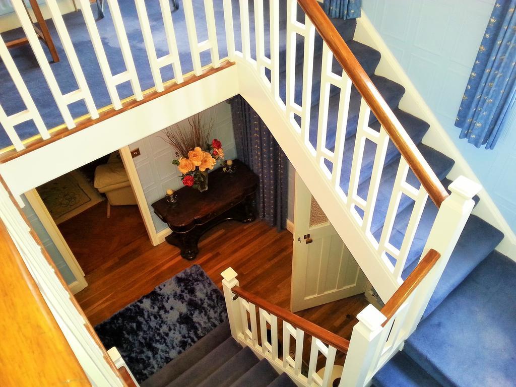 The Dell Dublin Bed & Breakfast Dun Laoghaire Ngoại thất bức ảnh