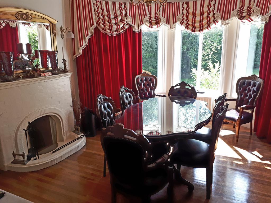 The Dell Dublin Bed & Breakfast Dun Laoghaire Ngoại thất bức ảnh
