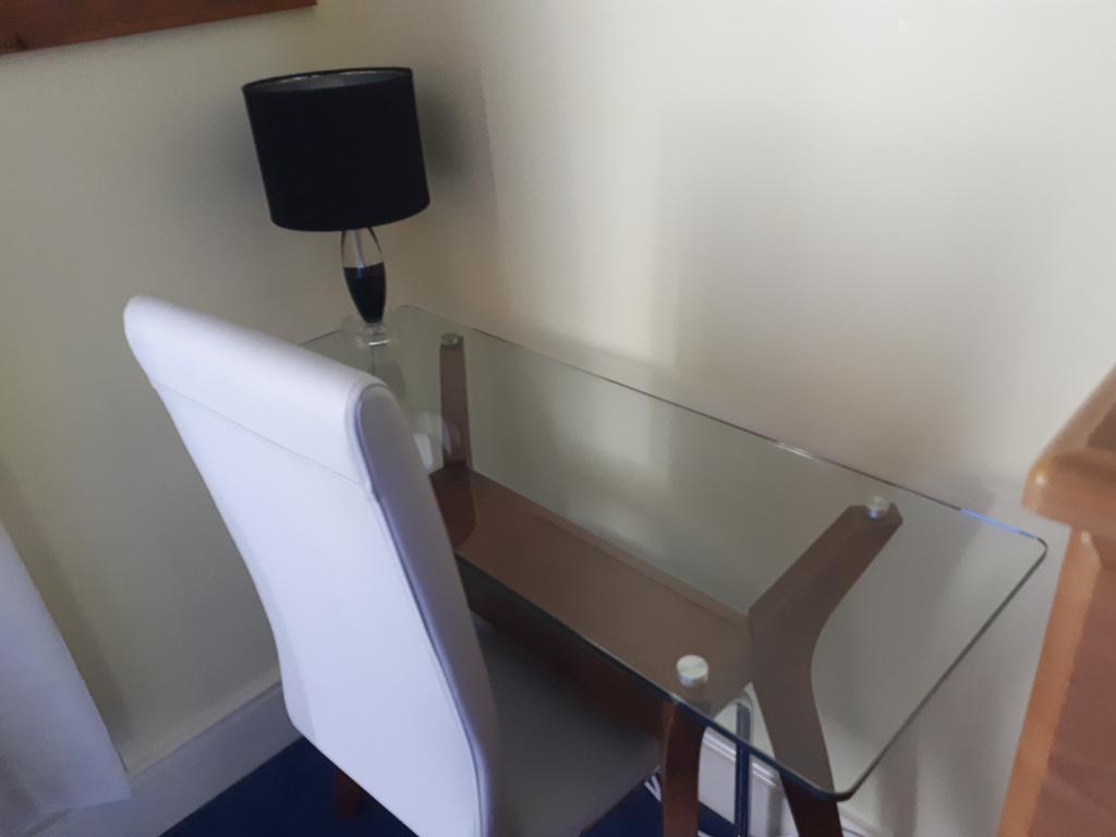 The Dell Dublin Bed & Breakfast Dun Laoghaire Ngoại thất bức ảnh